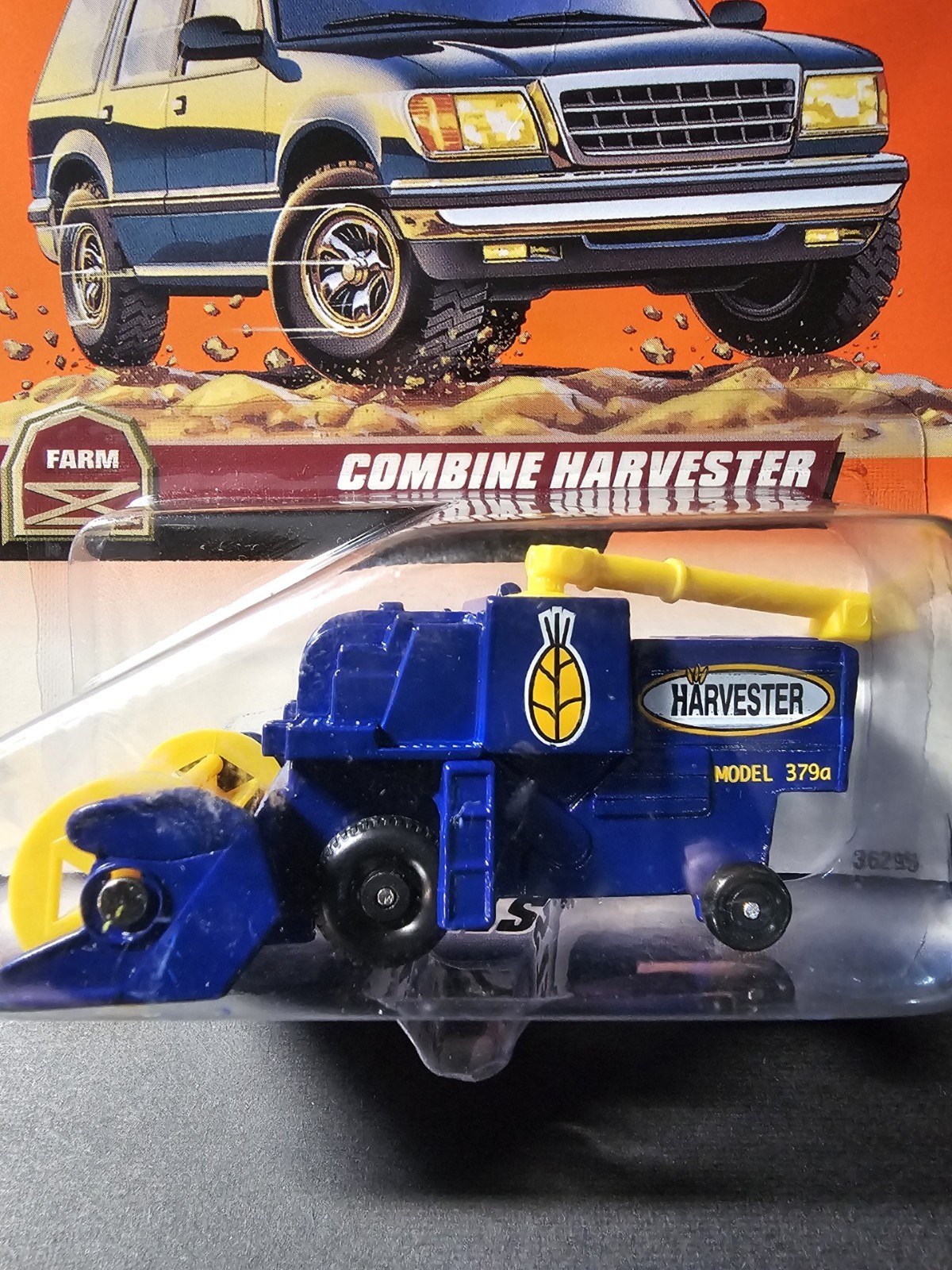 MATCHBOX COMBINE HARVESTER BLUE AND YELLOW #89 of 100 vehicles