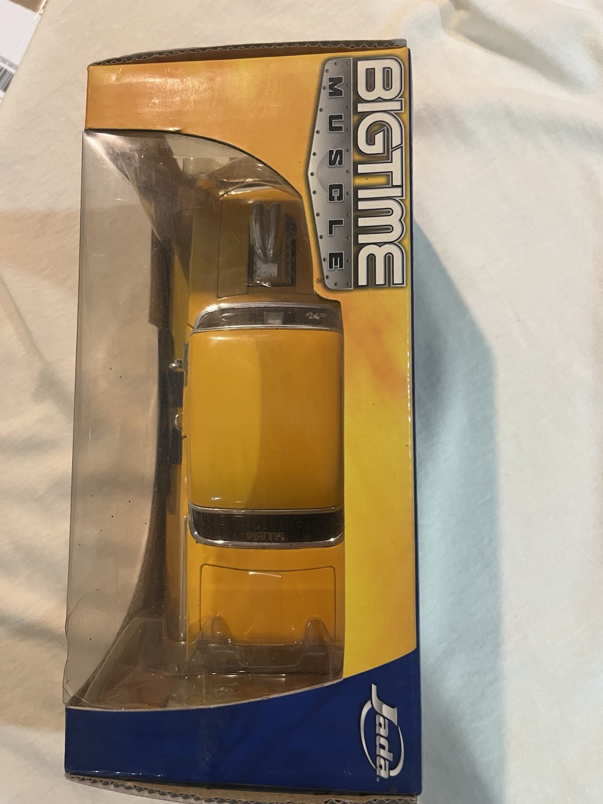 1:24 Jada 1957 Chevy Belair Yellow With Blower New In Box