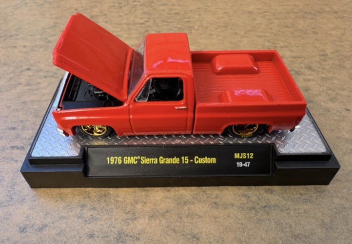 M2 1976 GMC Sierra Grande 15-Custom Red Squarebody, No Box, 1:64 Scale