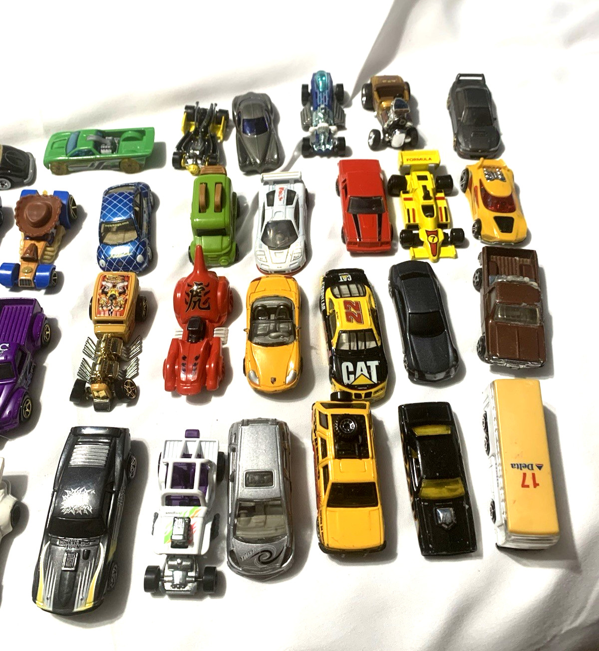 Lot of 65 Mixed Brands Hot Wheels Loose Cars From Various Years and Models