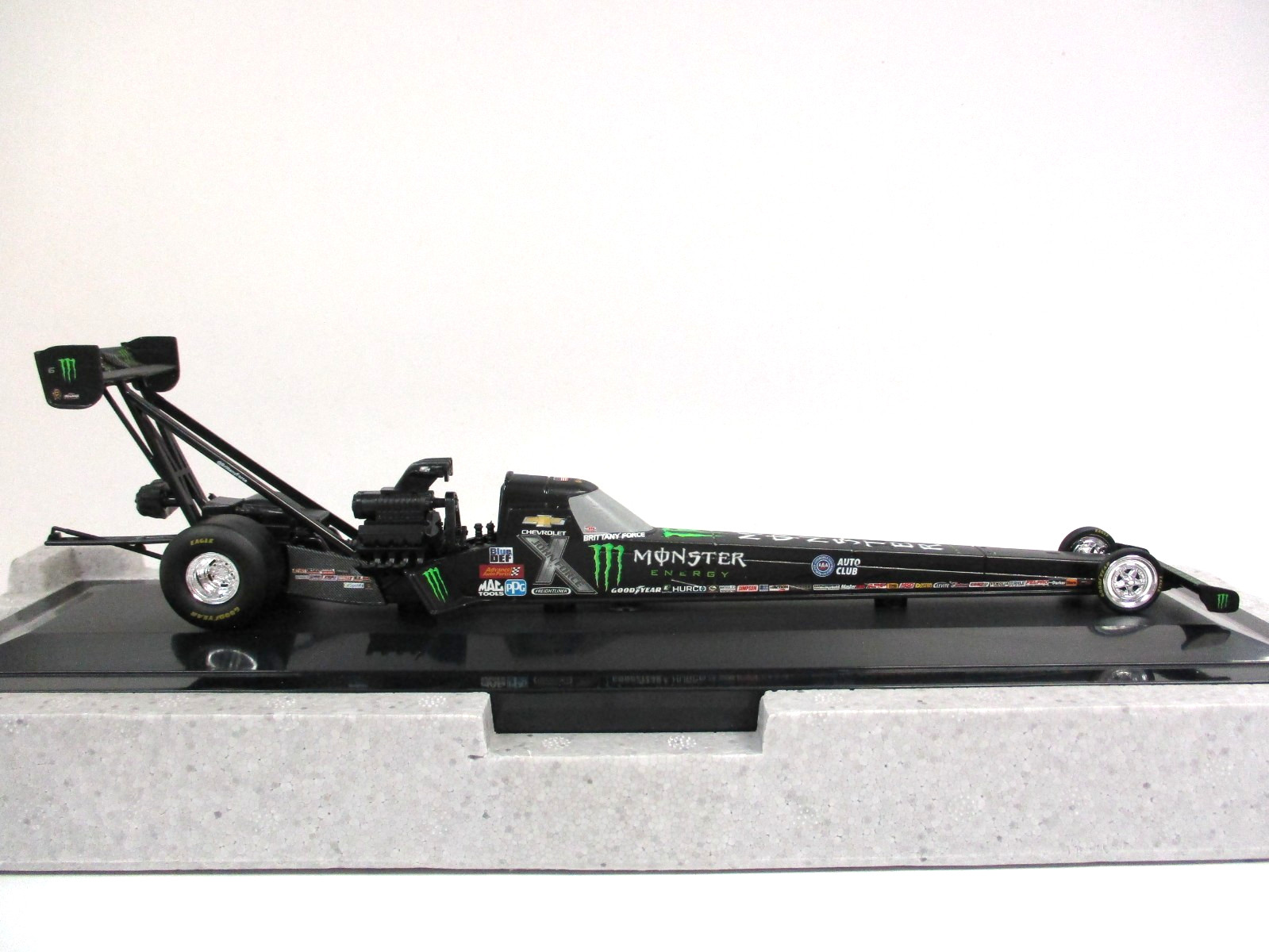 LIONEL RACING – BRITTANY FORCE MONSTER ENERGY NHRA TOP FUEL DRAGSTER – 1/32