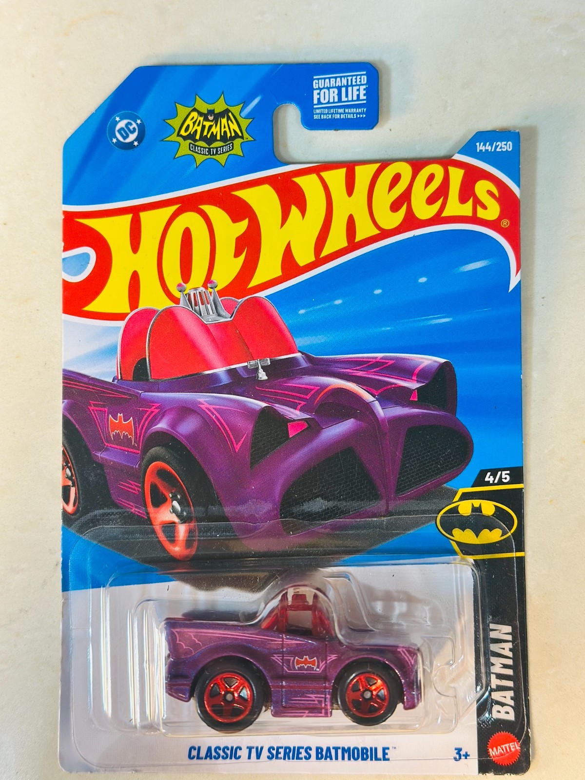 🔥Hot Wheels Batman Purple Tooned Classic TV Series Batmobile 144/250 Batman 4/5