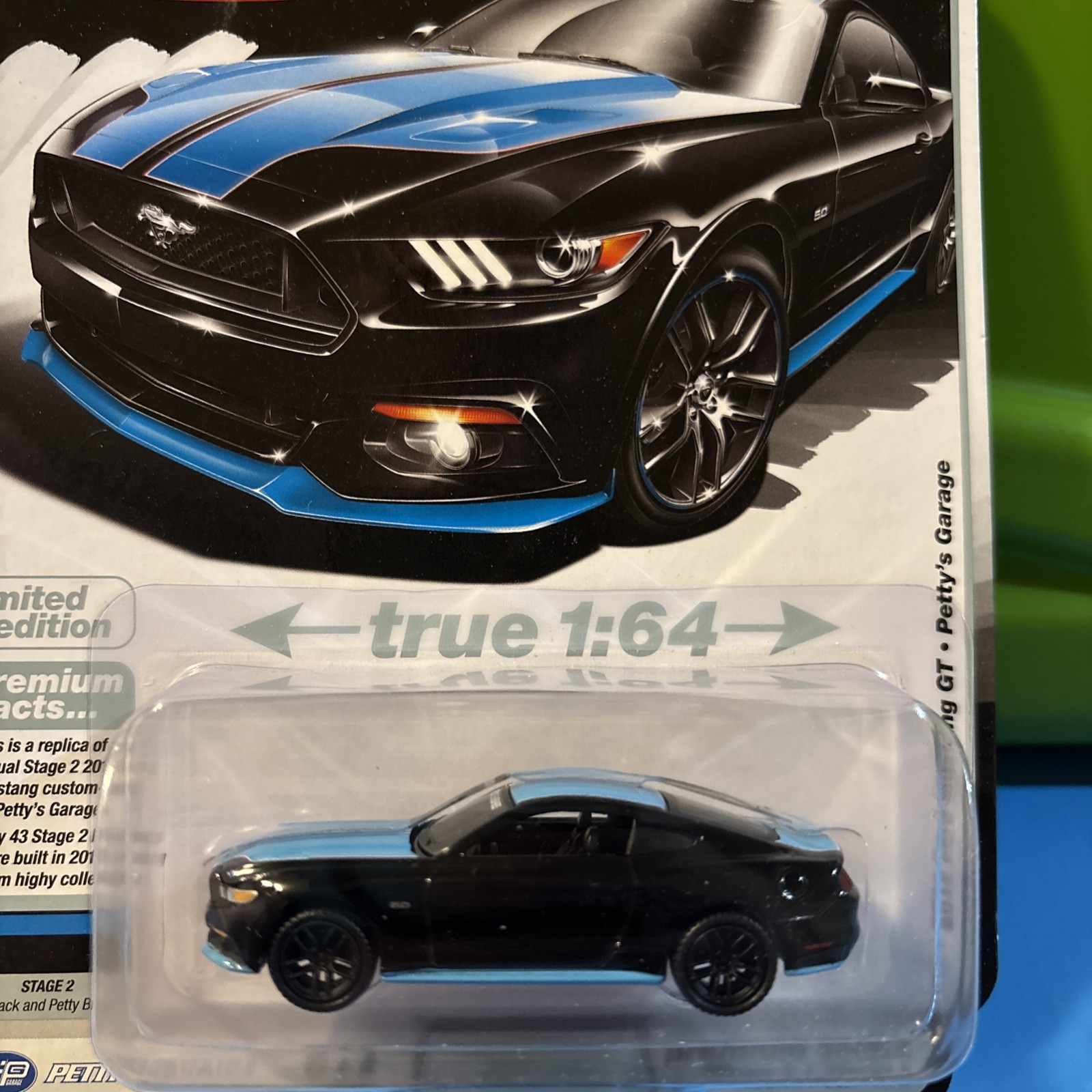 Auto World 2015 Ford Mustang GT Petty Garage *Black and Petty Blue*