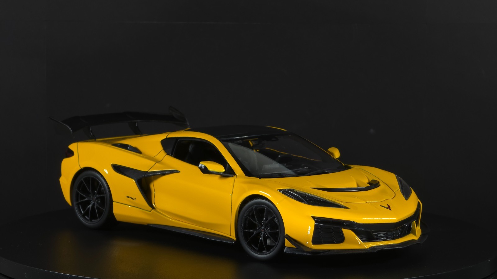 Corvette ZR1 Coupe 1:18 Maisto Exclusive Style Special Edition