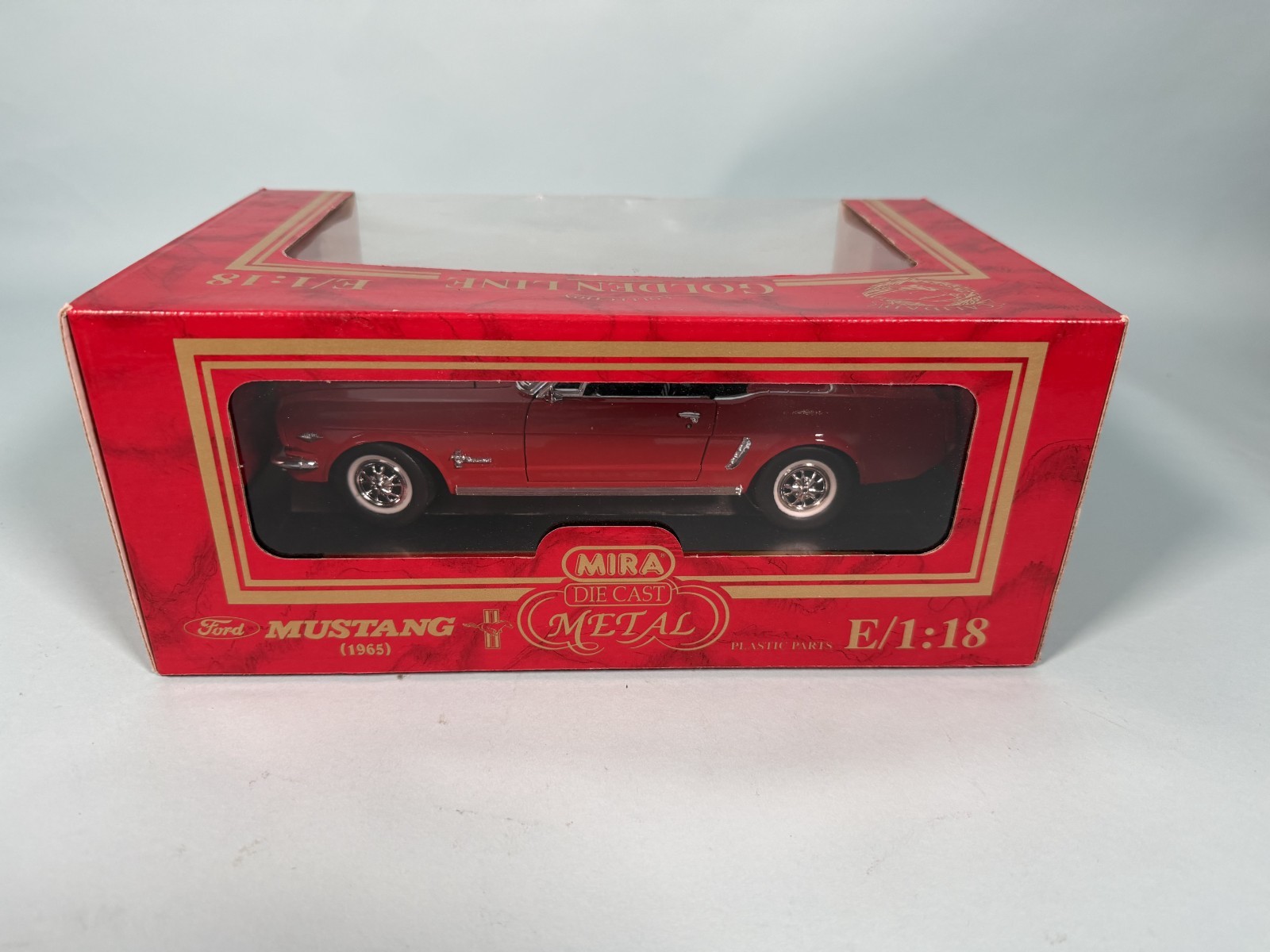 MIRA 1965 Ford Red Mustang Convertible 1:18 Golden Line Collection Die-cast