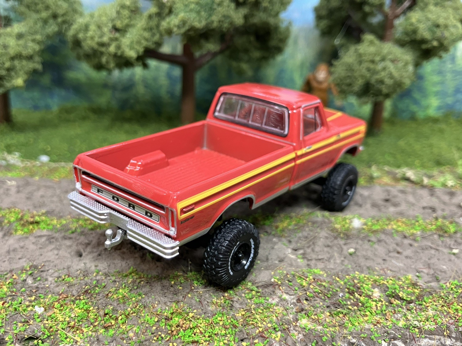 1978 Ford F-150 Ranger Explorer Lifted 4×4 Truck 1/64 Diecast Custom Greenlight