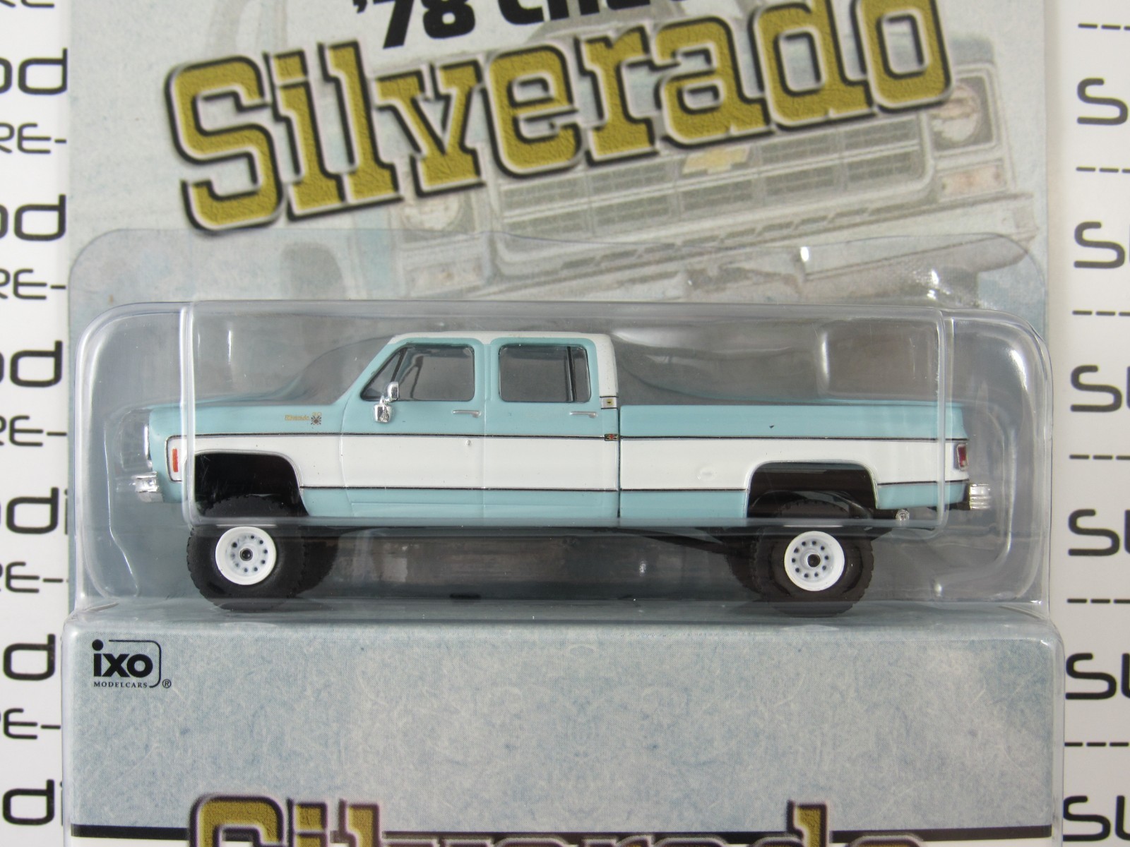 2026 IXO America 1:64 LIFTED 1978 CHEVROLET SILVERADO K30 CREW CAB Pickup