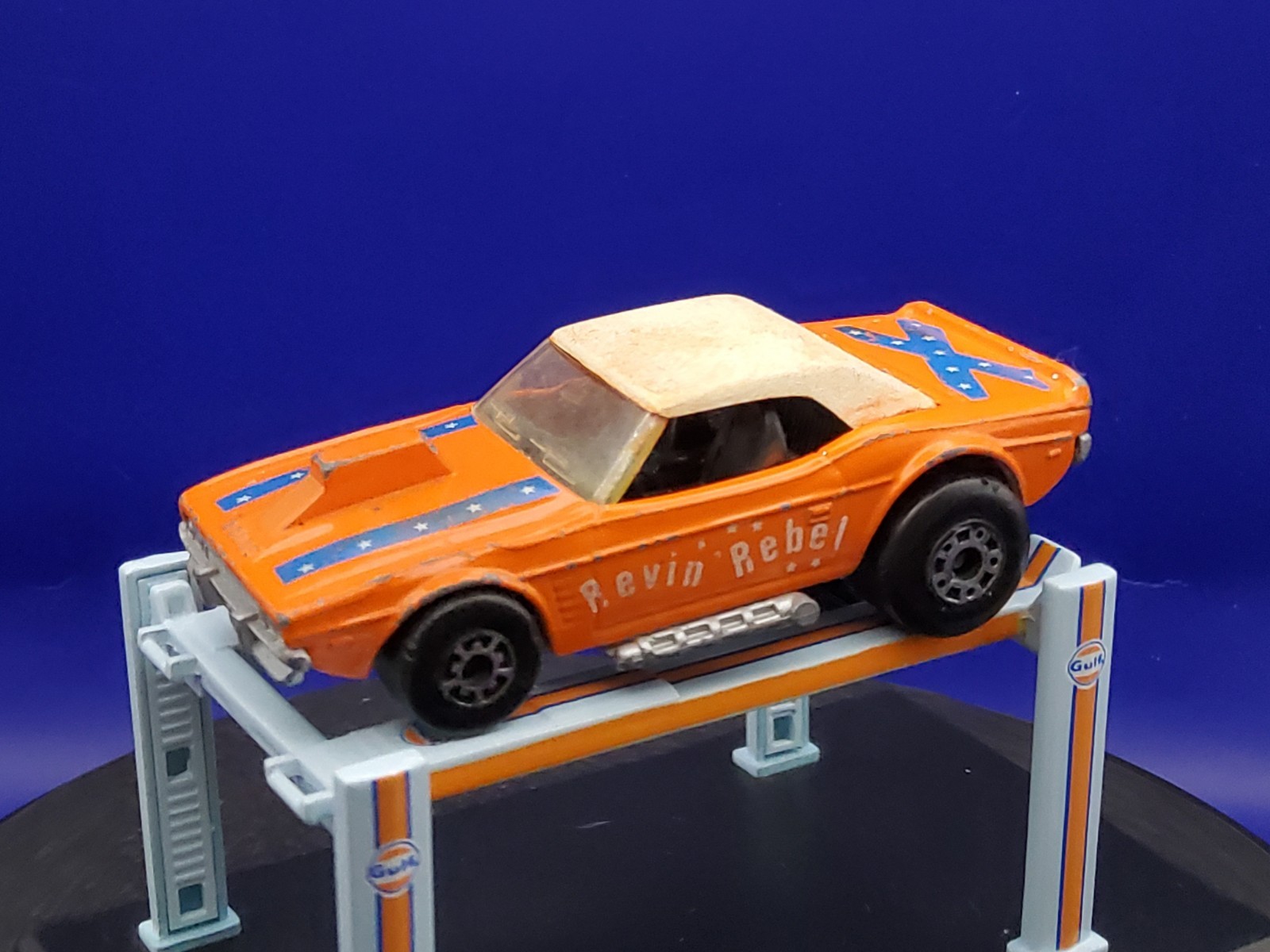 Matchbox Lesney Superfast MB1 White Top Revin Rebel Dodge Challenger