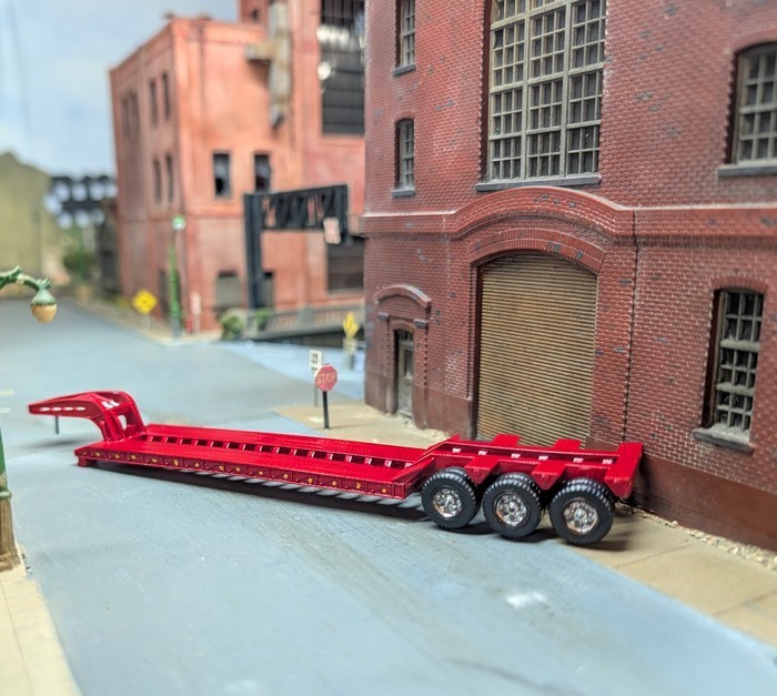 1/87 HO Scale Low Boy Heavy Equipment Trailers. Custom built 3D printed models.