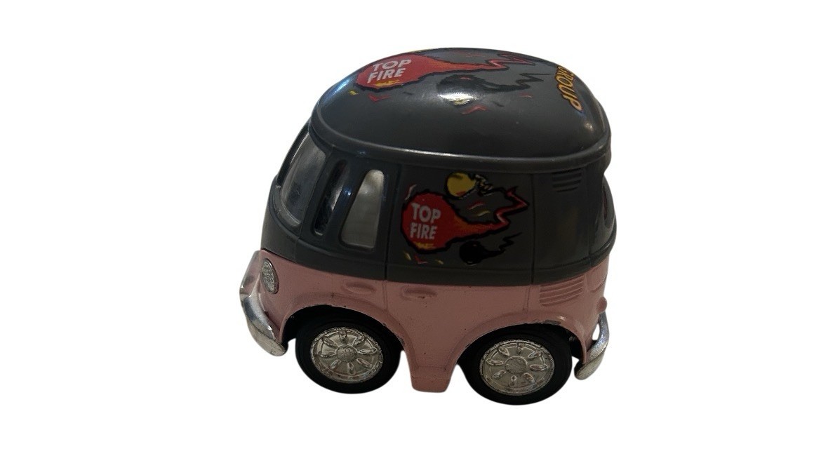 Vtg VW Volkswagon Beetle Flower Power Diecast 3.5” Pullback Car Kintoy