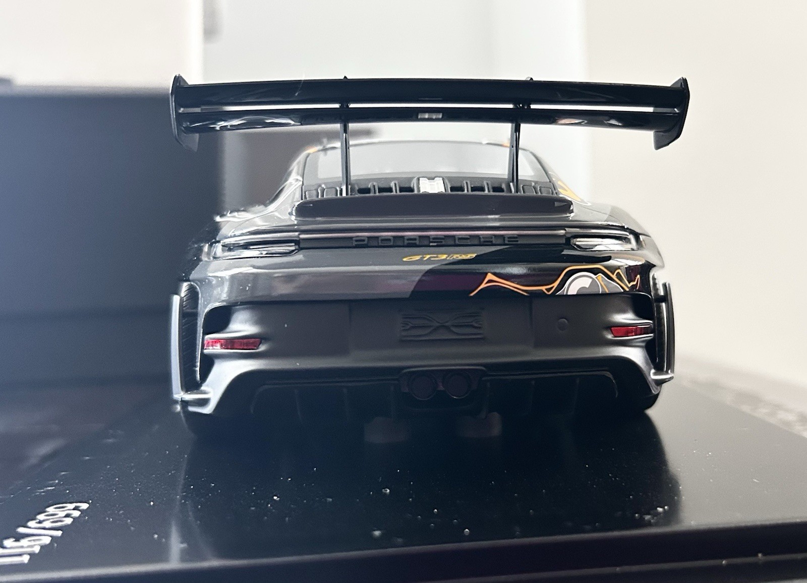 1:18 SPARK PORSCHE 911 GT3 RS 992 BLACK NO BBR D&G MR AMALGAM PEAKO H&H 669/911