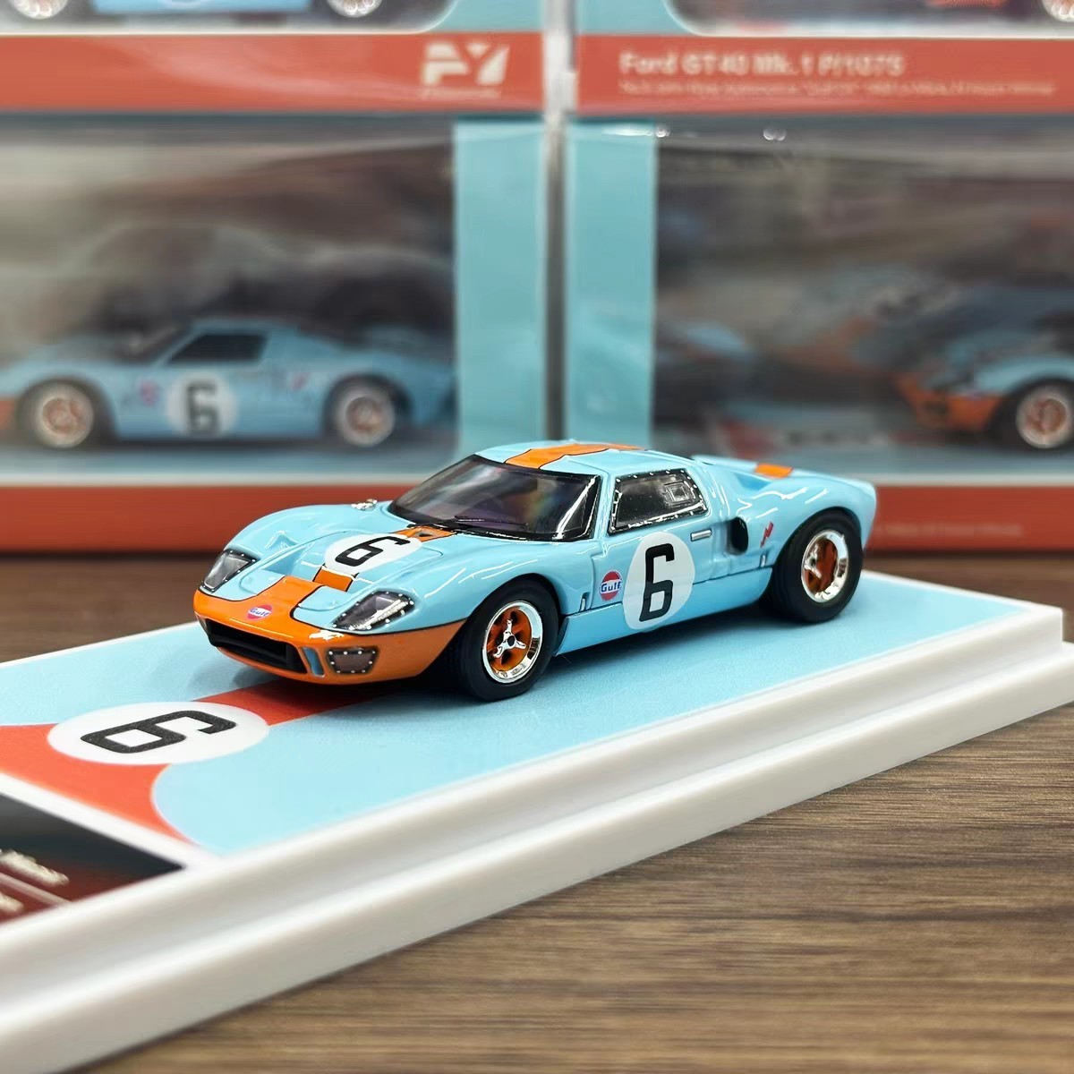 1/64 Ford GT 40 MK 1 No 6 John Wyer Gulf Livery 1969 Le Mans 24 Hour