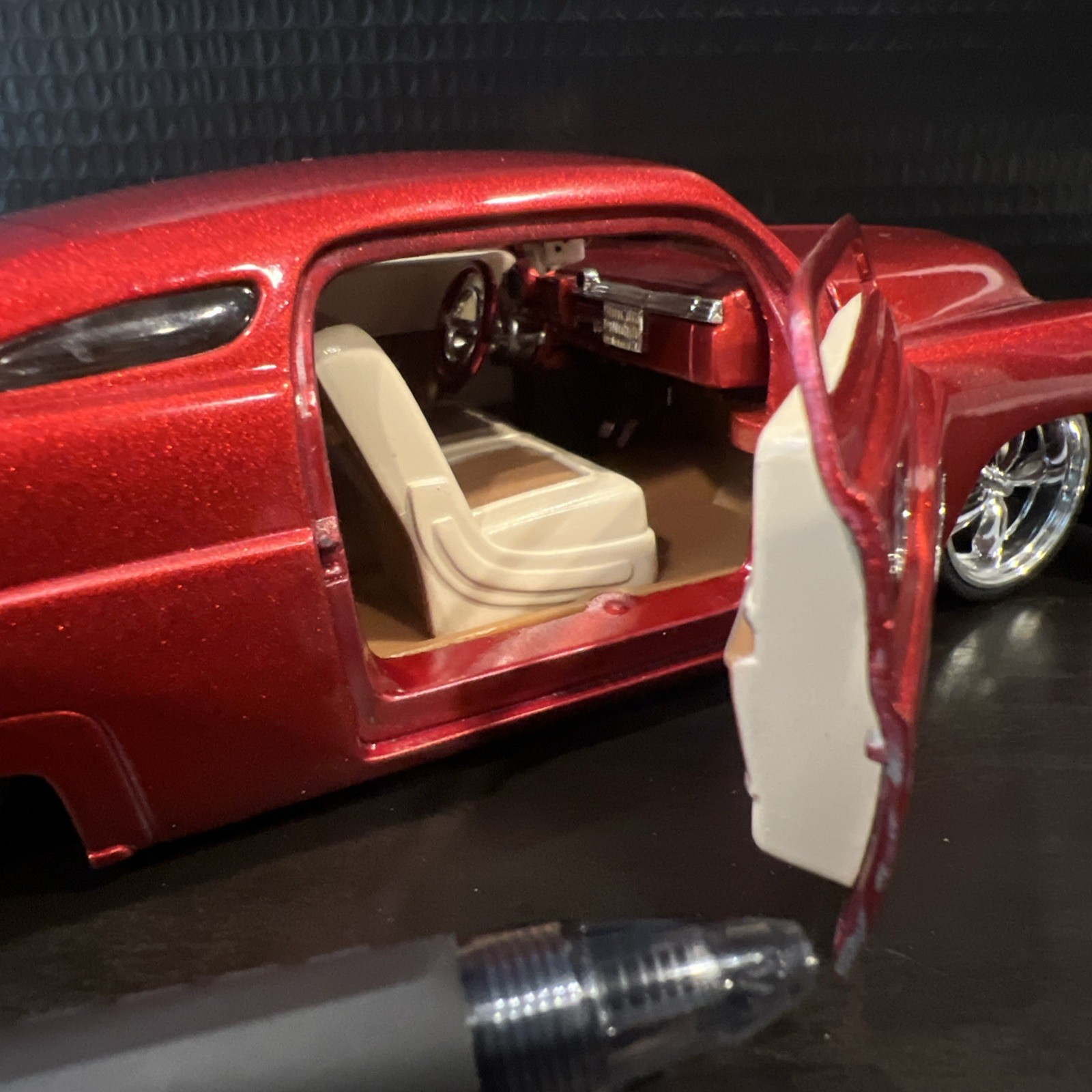 Vintage 2004 Jada 1:24 1951 Mercury Custom Coupe Dub City Old Skool Red Clean