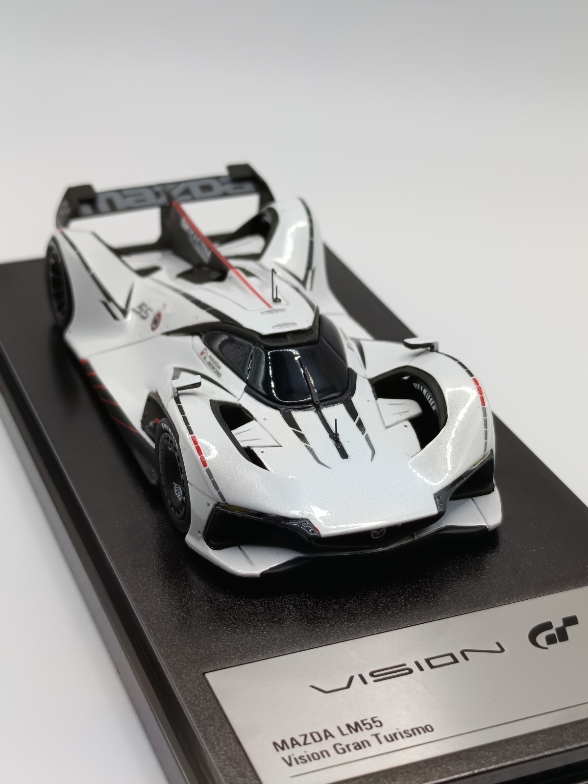 Modellers 1/43 Mazda LM55 Vision Gran Turismo – Atmospheric White MD43005 Rare!!