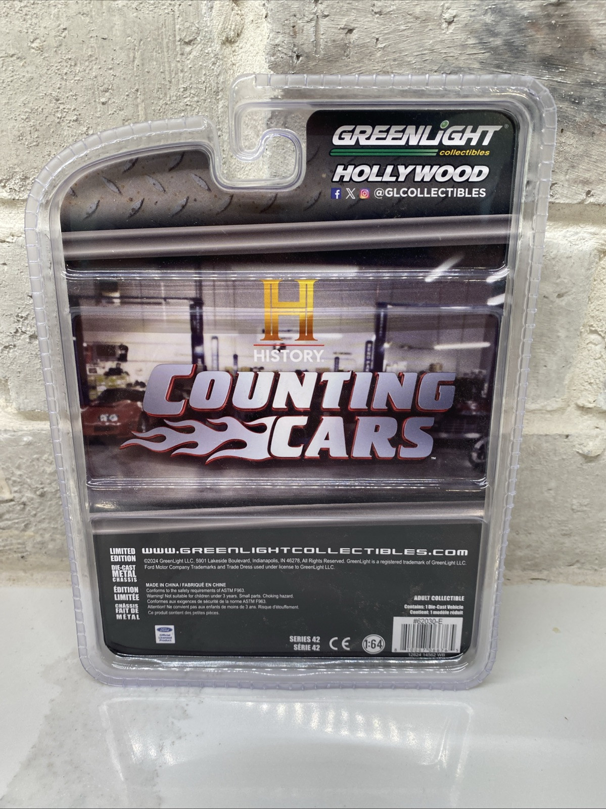 2024 Greenlight Collectibles Hollywood Counting Cars 1967 Ford Bronco Silver