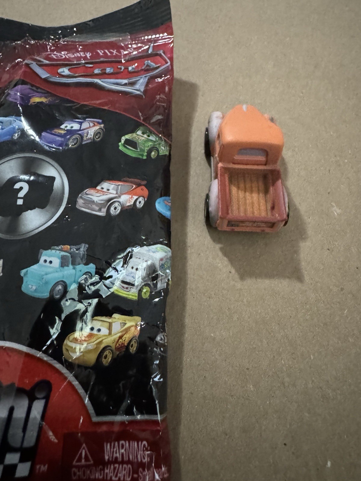 2018 Disney Pixar Cars Mini Racers SMOKEY Truck Blind Bag New #12