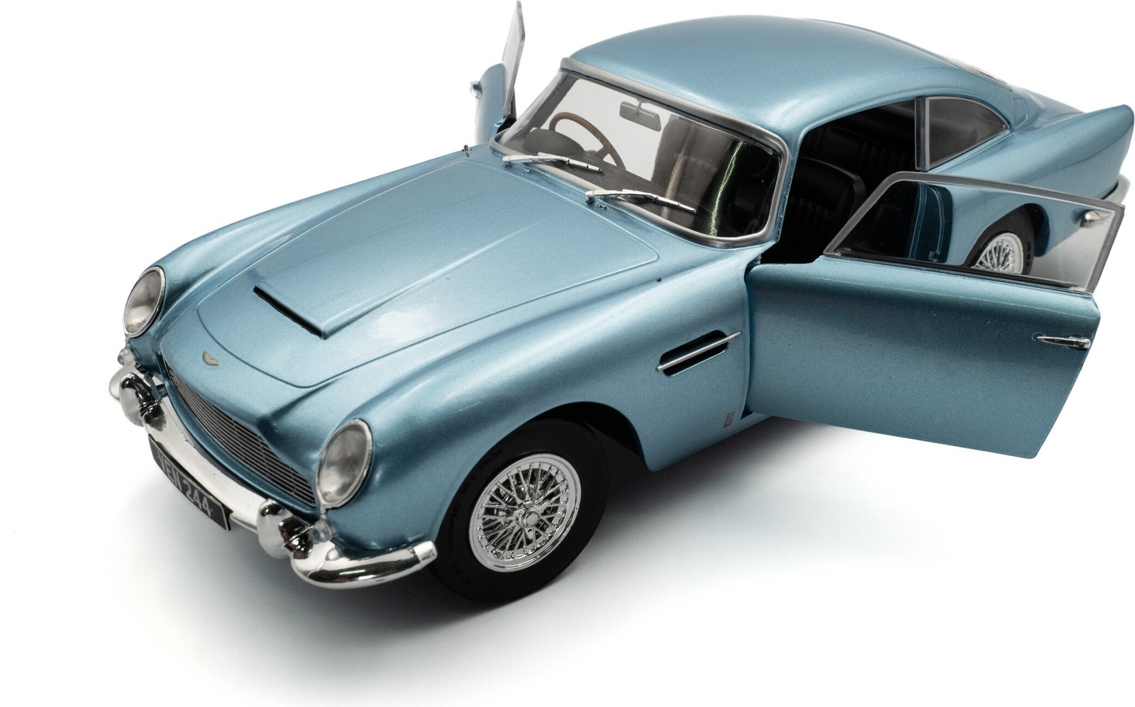 1964 Aston Martin DB5 Light Blue Metallic in 1:18 scale by Solido