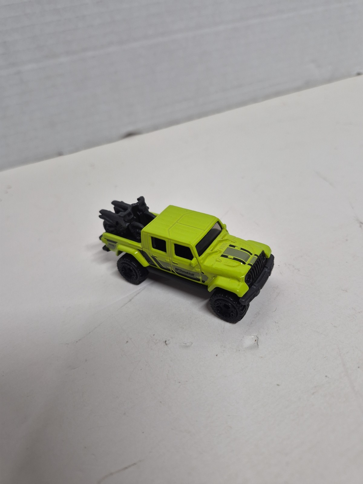 Hot Wheels Assorted 6 In All Diecast Cars Used Good Condition