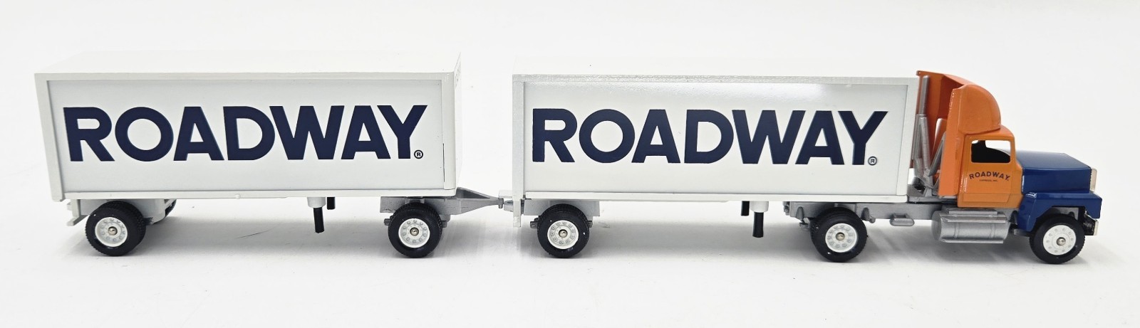 Vtg 1992 Winross Roadway Express Double Trailers 1:64 Diecast Semi Truck Set NOS