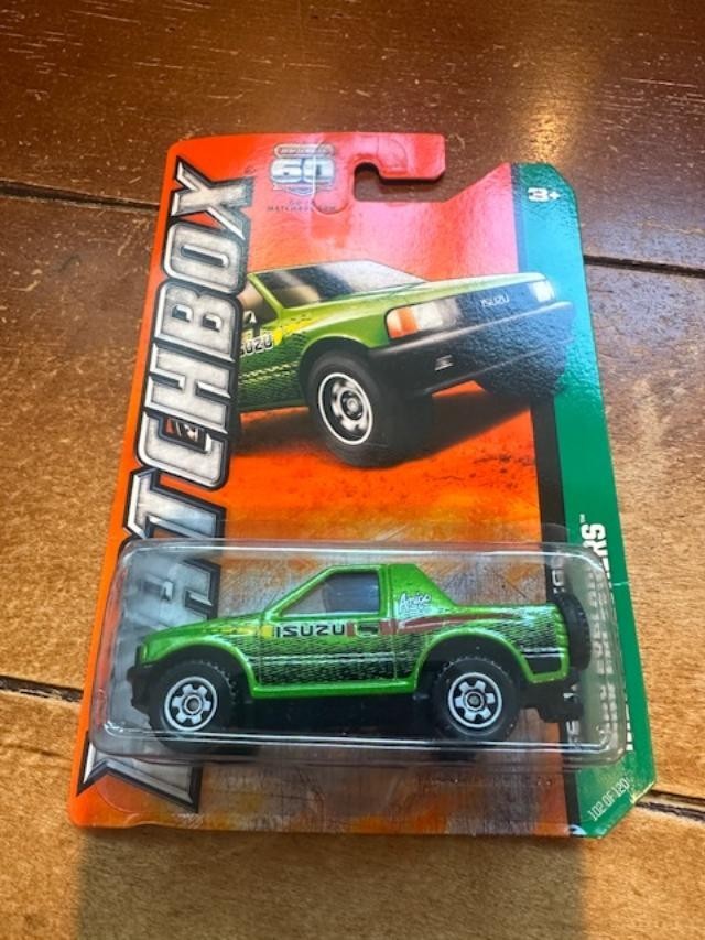 2013 Matchbox MBX Explorers Isuzu Amigo #102 Green
