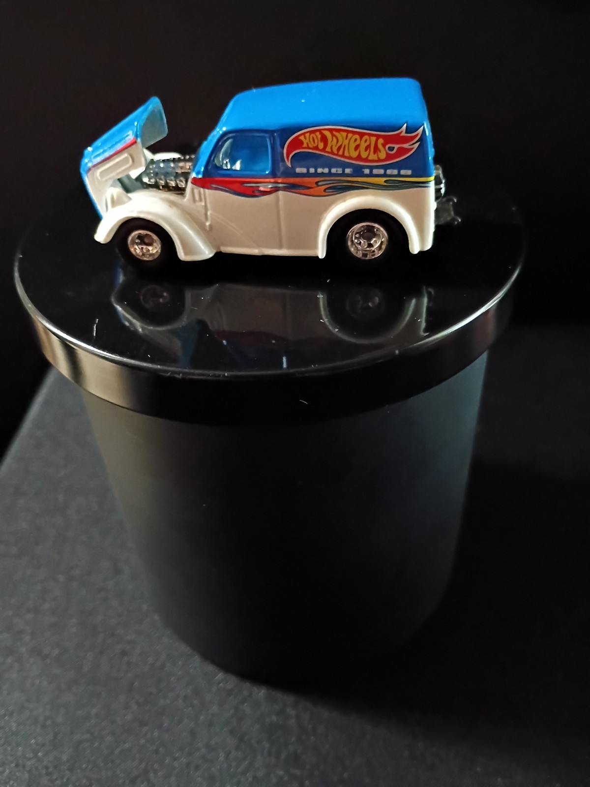 🔥🔥🔥🔥Hot Wheels Rod Custom Ford Anglia Panel Delivery Van Blue HW Logo 🔥🔥🔥