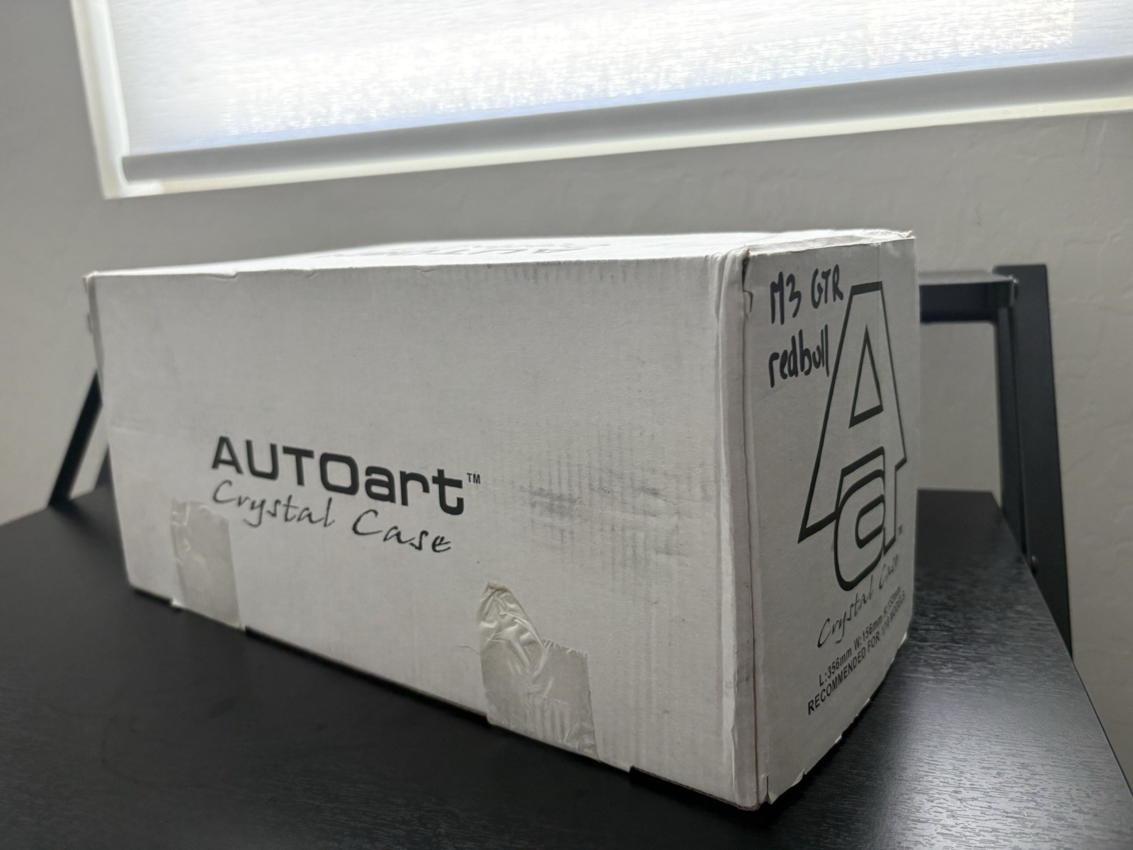 1:18 Autoart BMW E46 M3 GTR ‘Red Bull’ #11 Interlagos