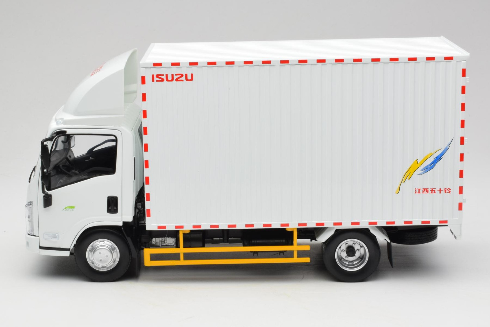 Isuzu Gulf Truck 1:18 OEM | ISUZU001