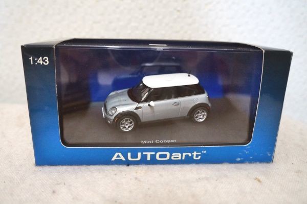 Autoart Mini Cooper 2006 1/43 Car