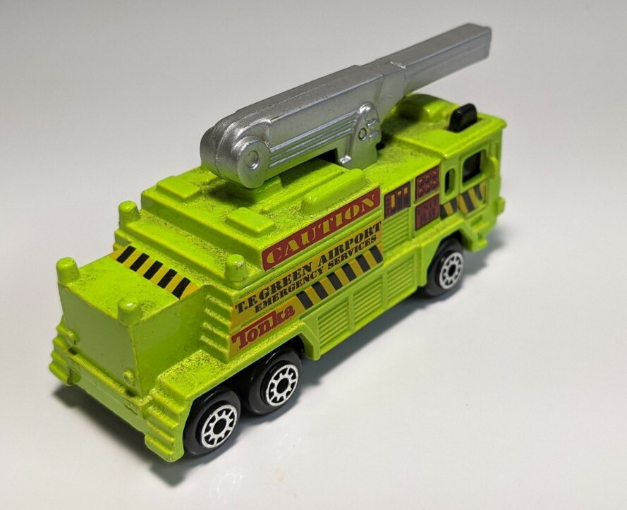 Maisto Tonka Crash Tender T.F. Green Airport Emergency DieCast Fire Truck Hasbro
