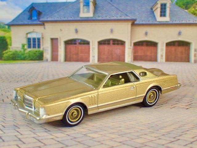 4th Gen 1977–1979 Lincoln Continental Mark V Personal Luxury Coupe 1/64 Sc LE G