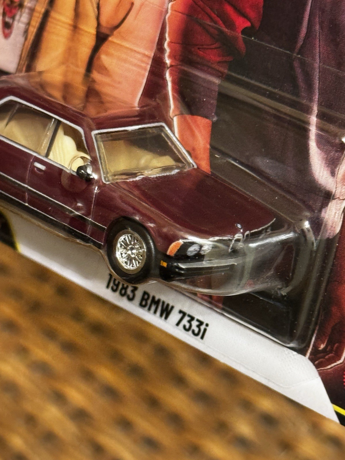 Hot Wheels Premium – Pop Culture Stranger Things 1983 BMW 733i (BBJHW81)