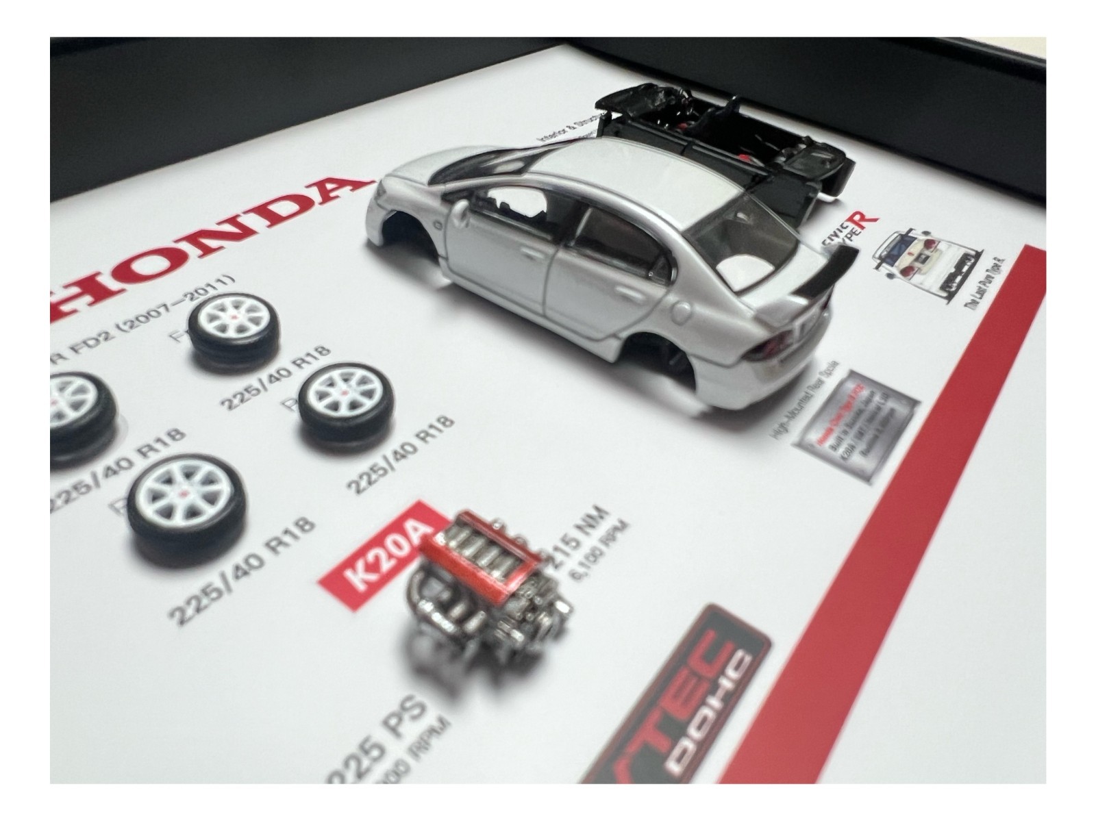 Honda Civic Type R FD2 Shadow Box Frame 1:64 Scale Diecast Display JDM Collector
