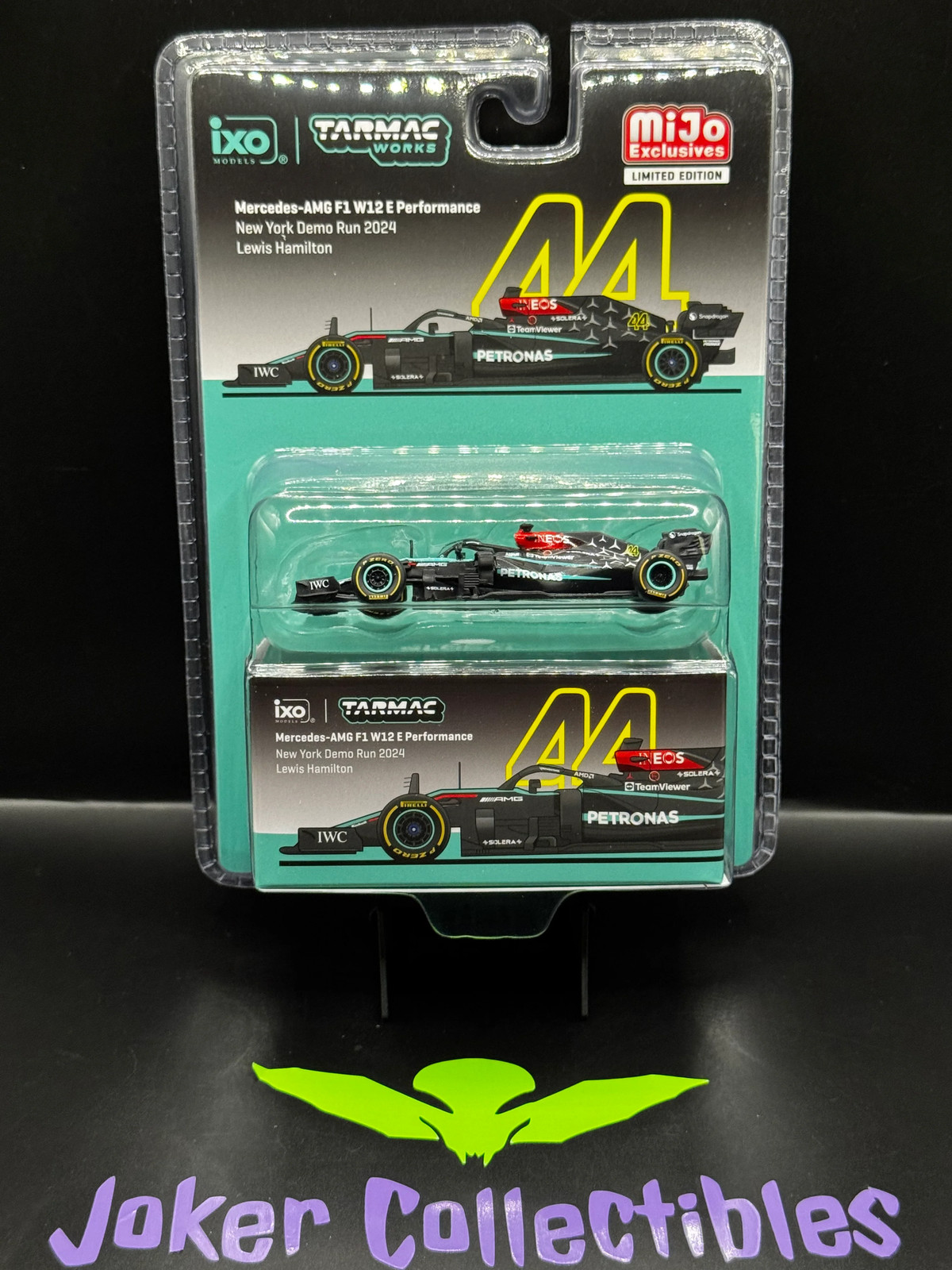 Tarmac Works ixo Models Global64 Lewis Hamilton Mercedes-AMG F1 W12 E Performanc