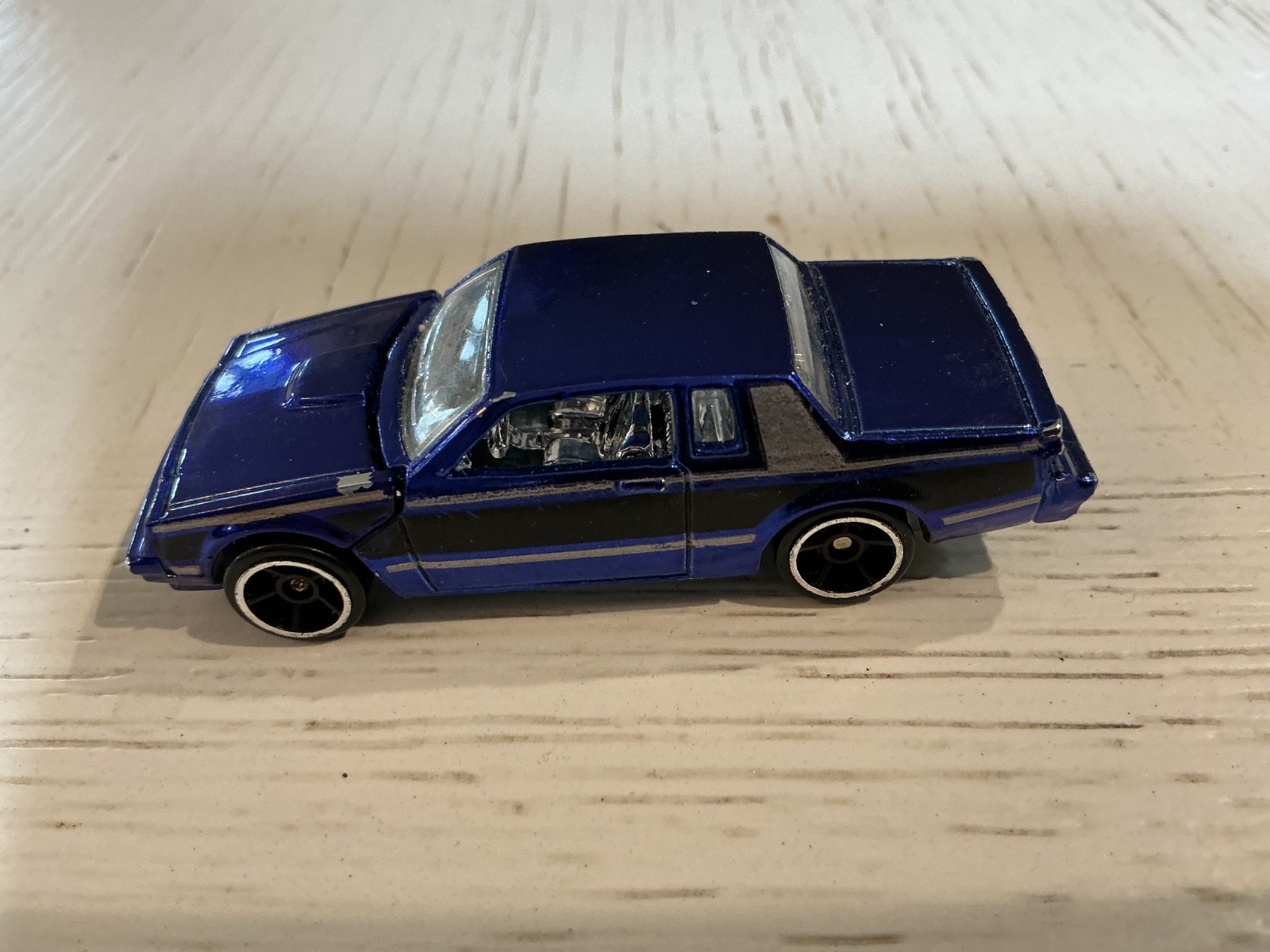 Collection of 14 Die Cast Cars from Various Years, Makes & Models/ Pre Owned
