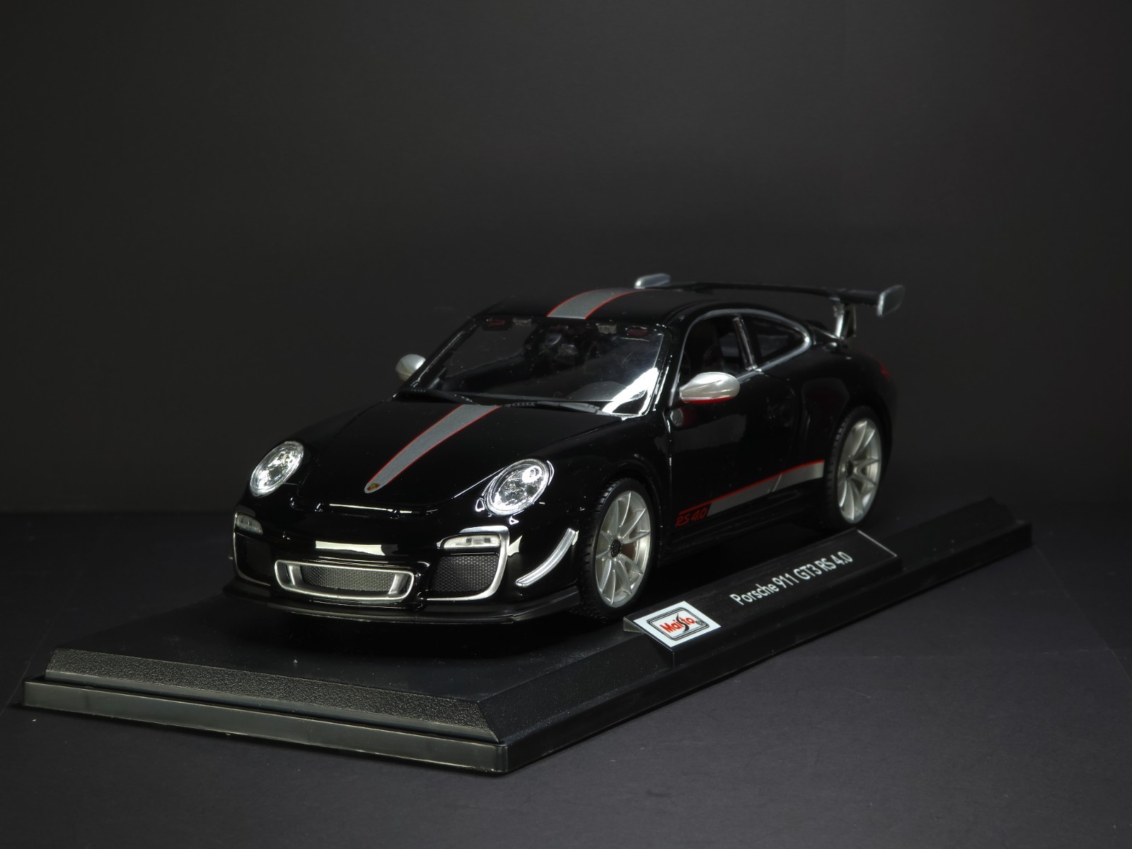 Porshe 911 GT3 RS 4.0 1:18 Maisto Exclusive Style Special Edition – Black