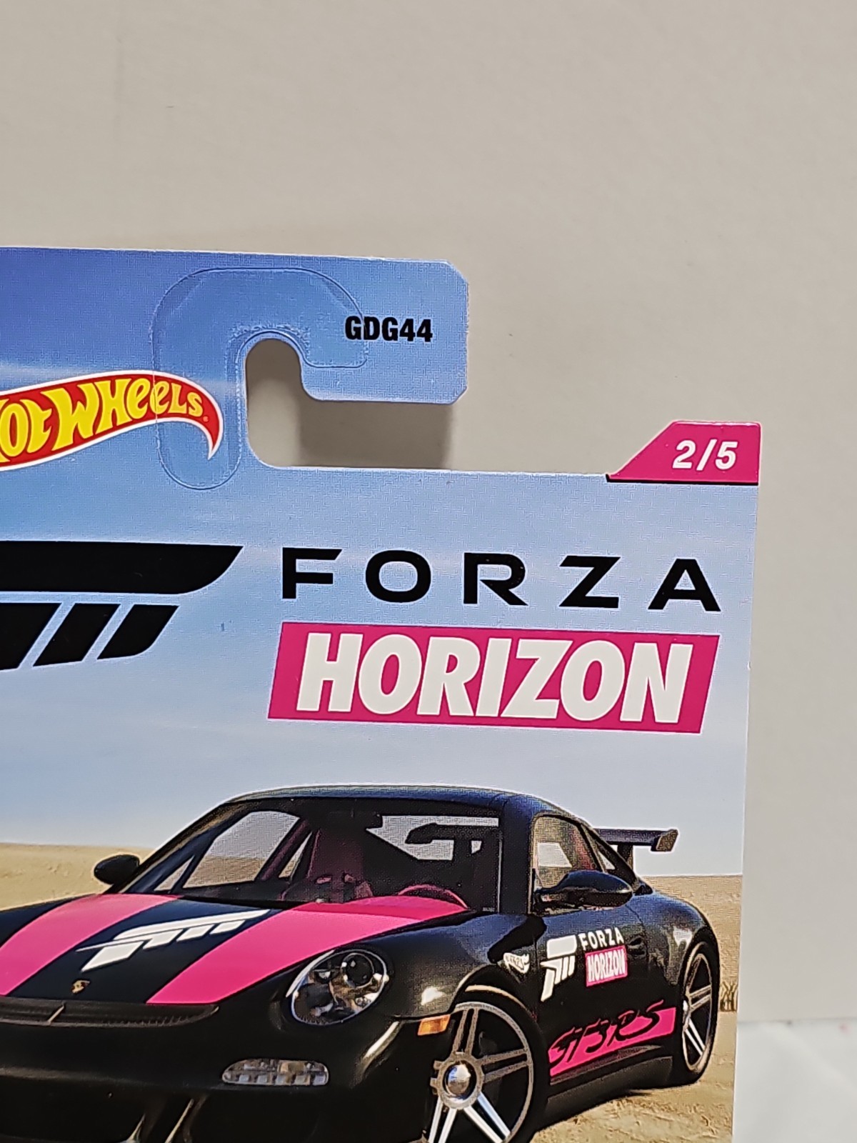 Hot Wheels 2021 Forza Horizon Porsche 911 GT3 RS 2/5 Black and Pink
