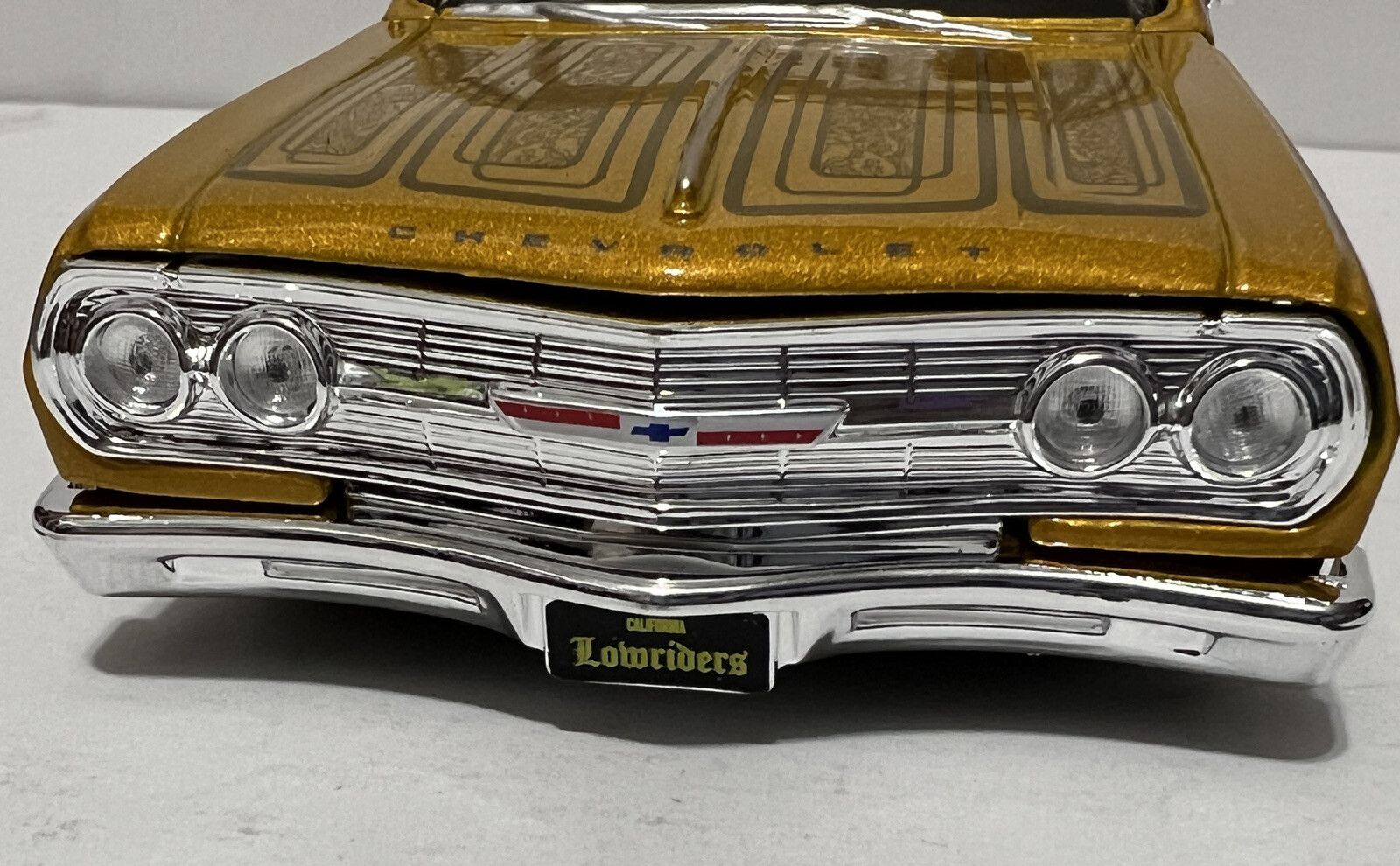 1965 Chevy El Camino Lowrider – Gold