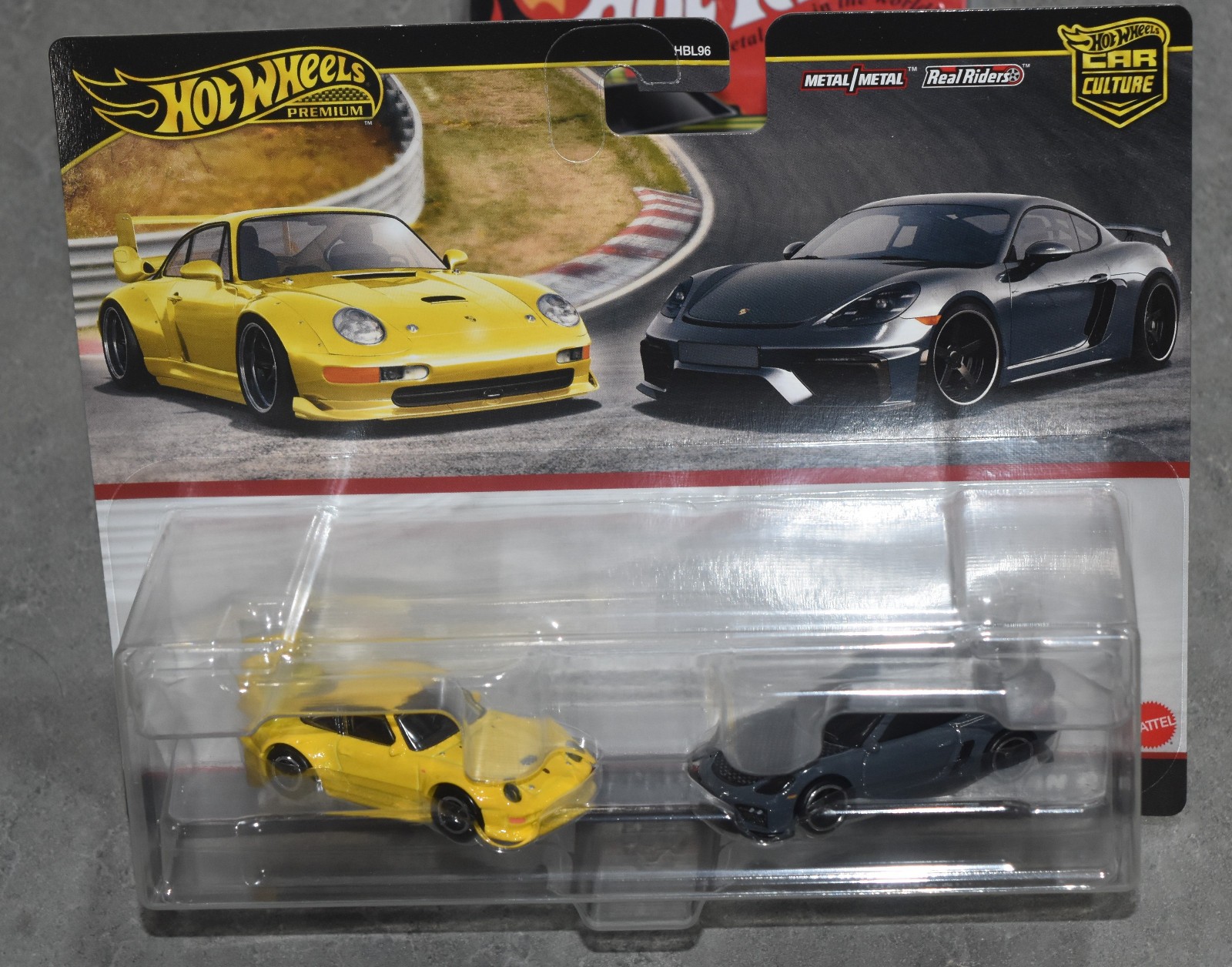 Hot Wheels Two Pack Target Porsche 993 GT2 -718 Cayman GT4