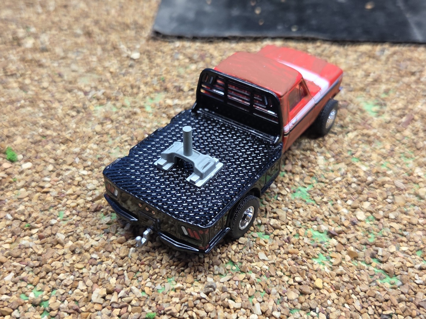 Custom Made 1974 Ford F-150 RANGER XLT 4×4 Greenlight Flat Bed Truck Ertl Farm