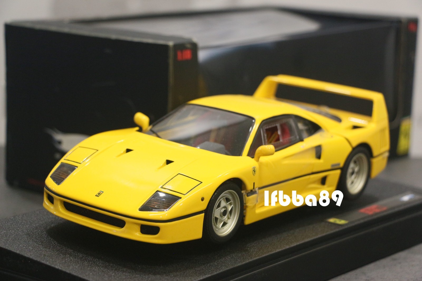 HOTWHEELS ELITE 1/18 FERRARI F40 YELLOW 法拉利精細版 黃 全新未拆 BRAND NEW UNOPEN