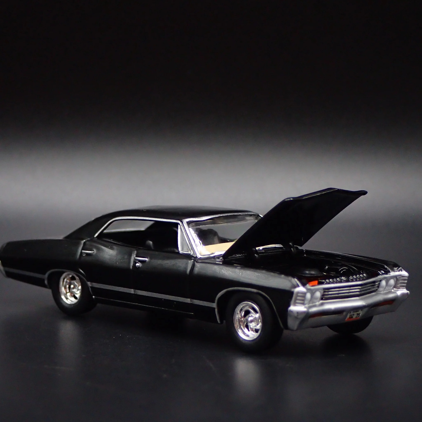 1967 67 CHEVY CHEVROLET IMPALA SUPERNATURAL BLACK 1:64 SCALE DIECAST MODEL CAR
