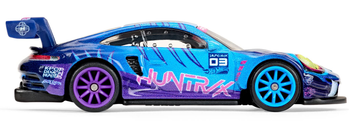 PRESALE!!! Hot Wheels KPop Demon Hunters Porsche 911 GT3 R (992)
