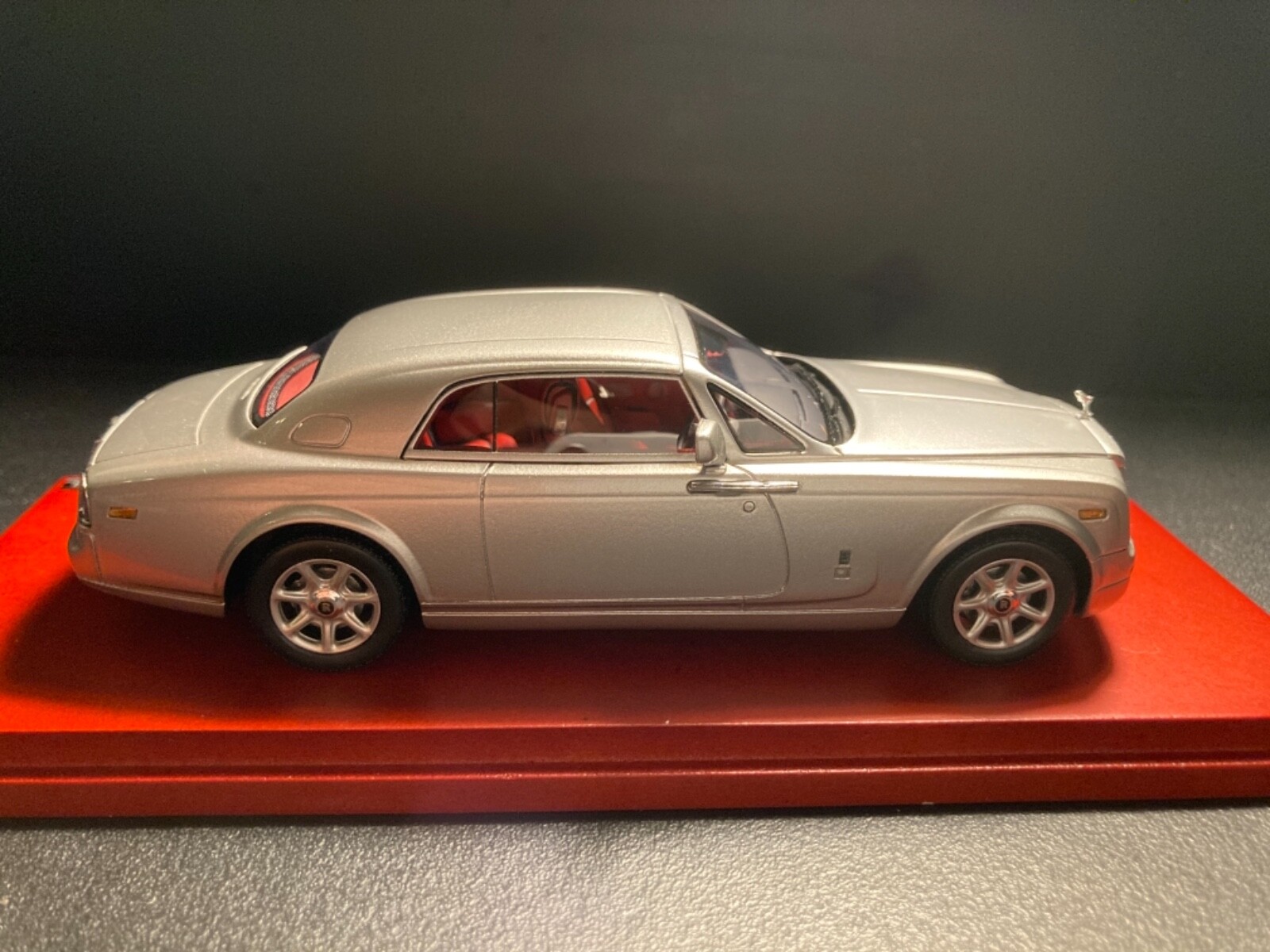 Rolls Royce Phantom Coupe 2009 TrueScale Miniatures Rare in scale 1/43 READ