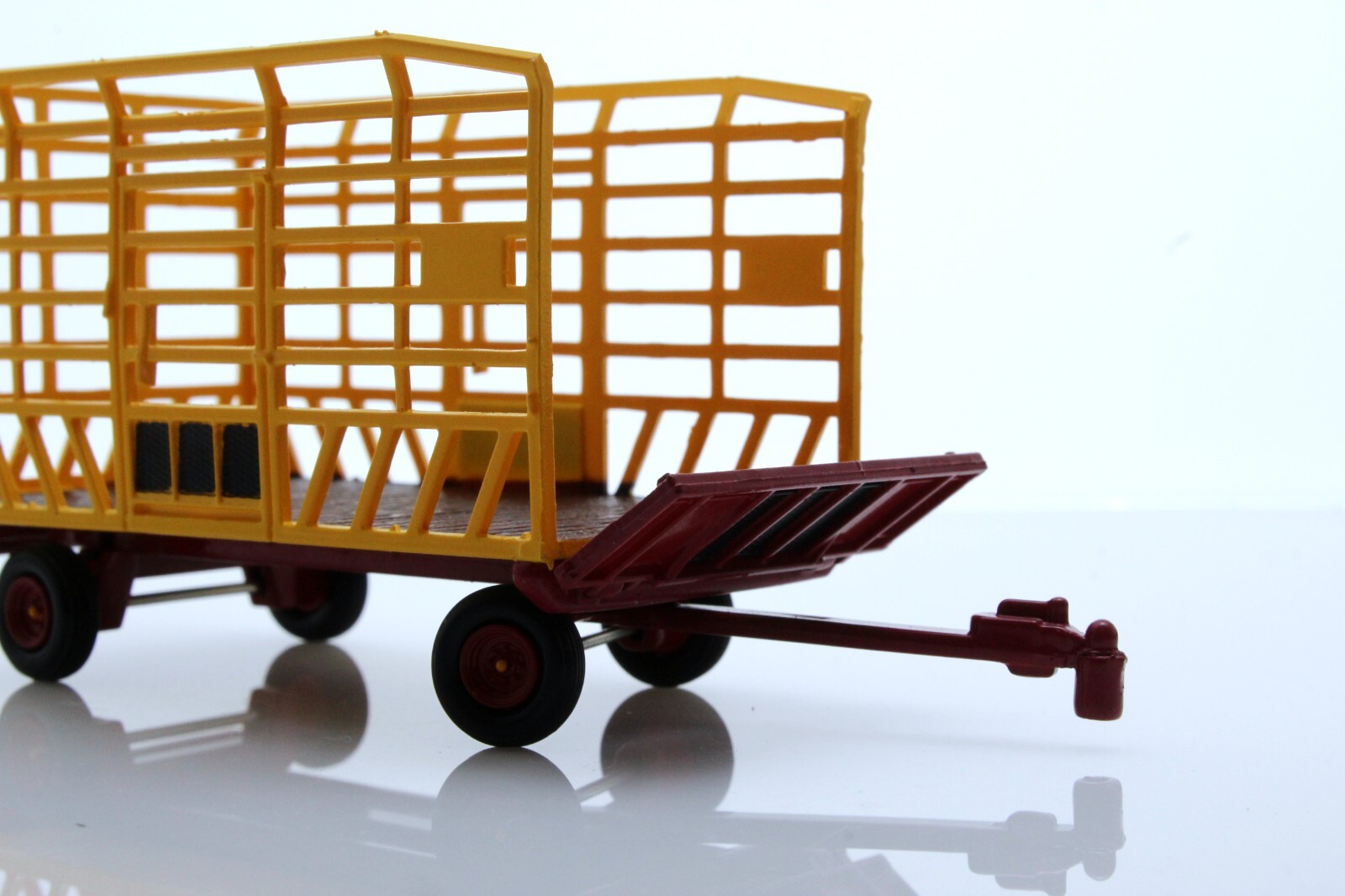Farm Hay Bale Throw Wagon Trailer For Pickup Truck Diecast Models 1:64 Scale