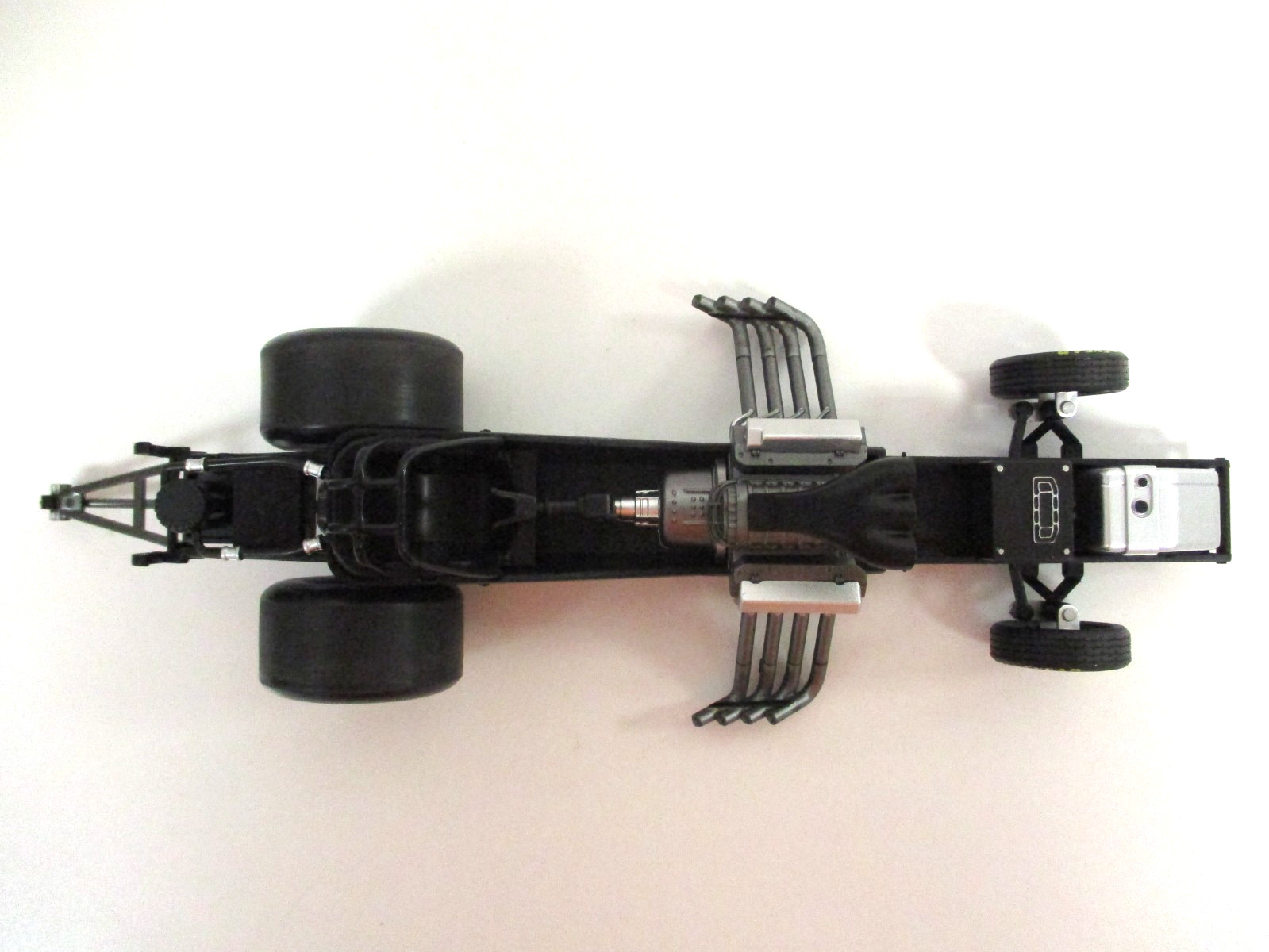 RC2 AUTO WORLD – CORNWELL AUSTIN PROCK 2024 CHEVROLET CAMARO FUNNY CAR – 1/24