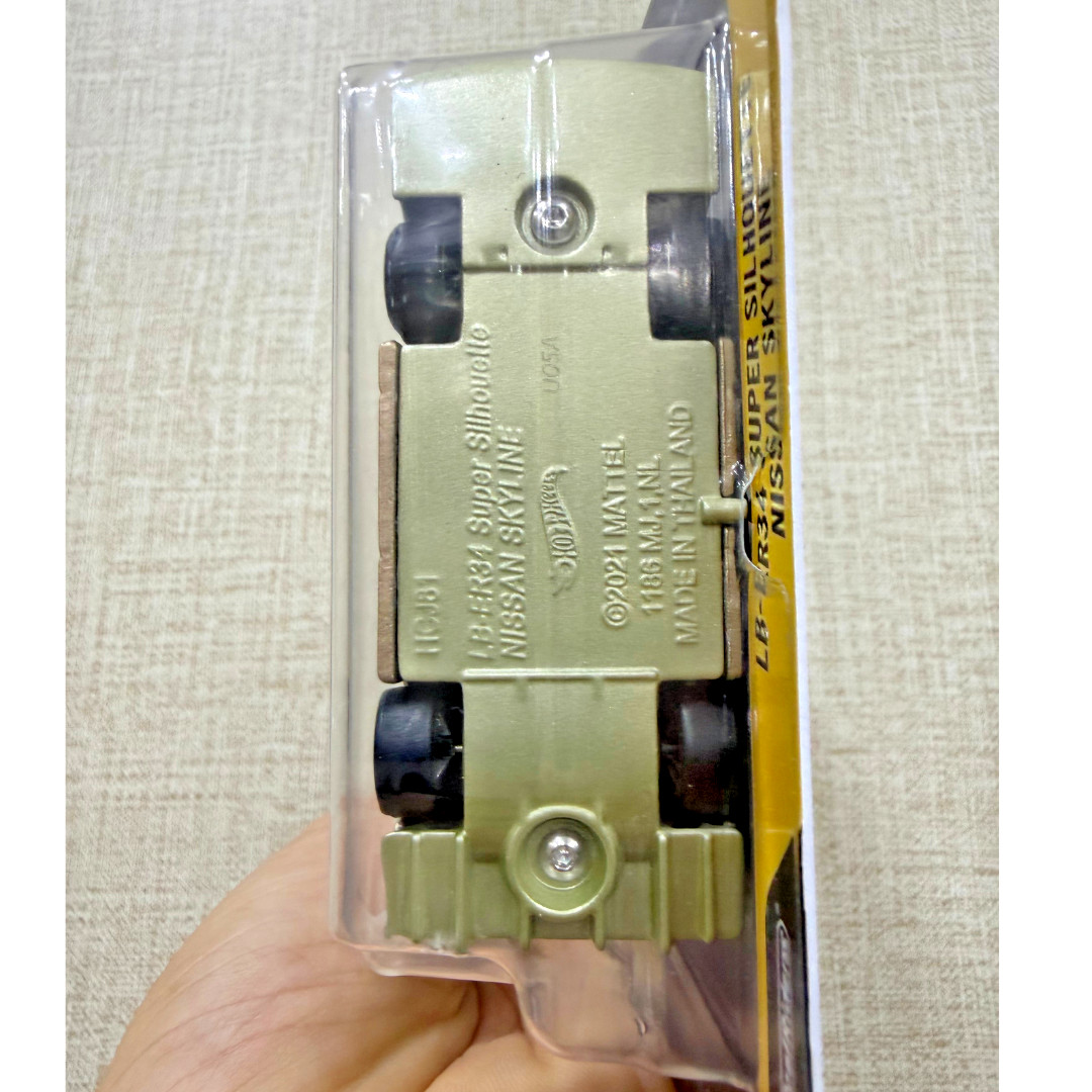 Hot Wheels Aero Styles Gold LBWK LB-ER34 Super Silhouette | Custom CHASE Diecast
