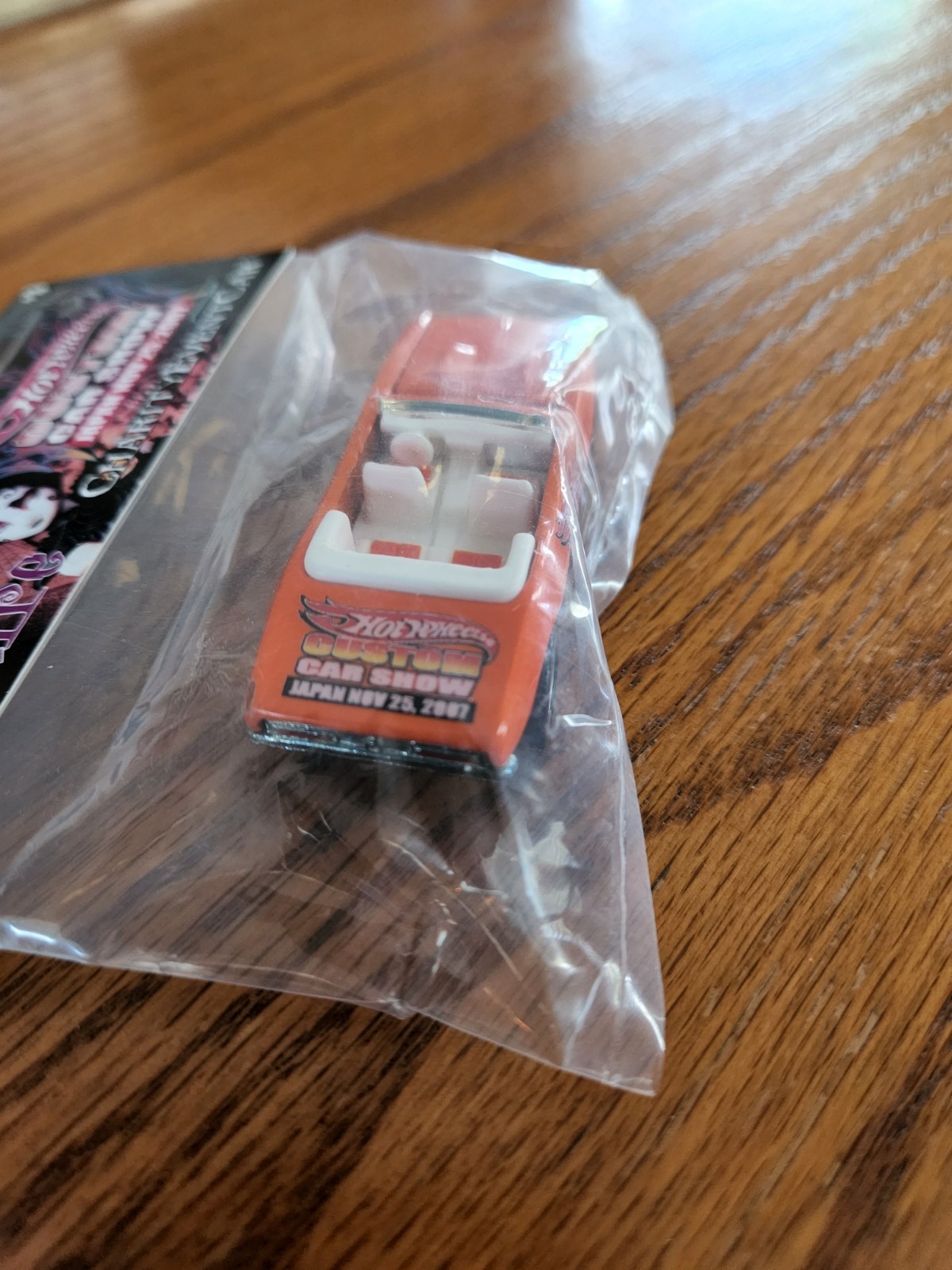 RARE Voltaire Signed Hot Wheels 2007 Japan 67 Camaro Limited Edition