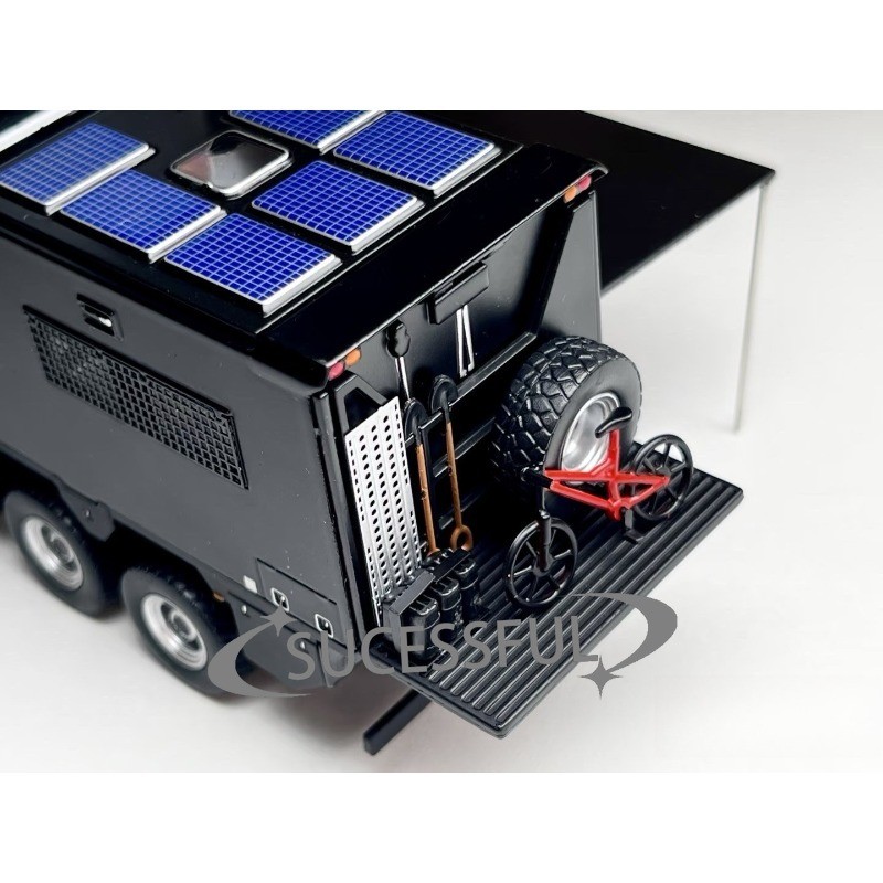 GCD 1/64 Mercedes Arocs 8×8 Ultimate Adventure Truck GT Show Limited Black