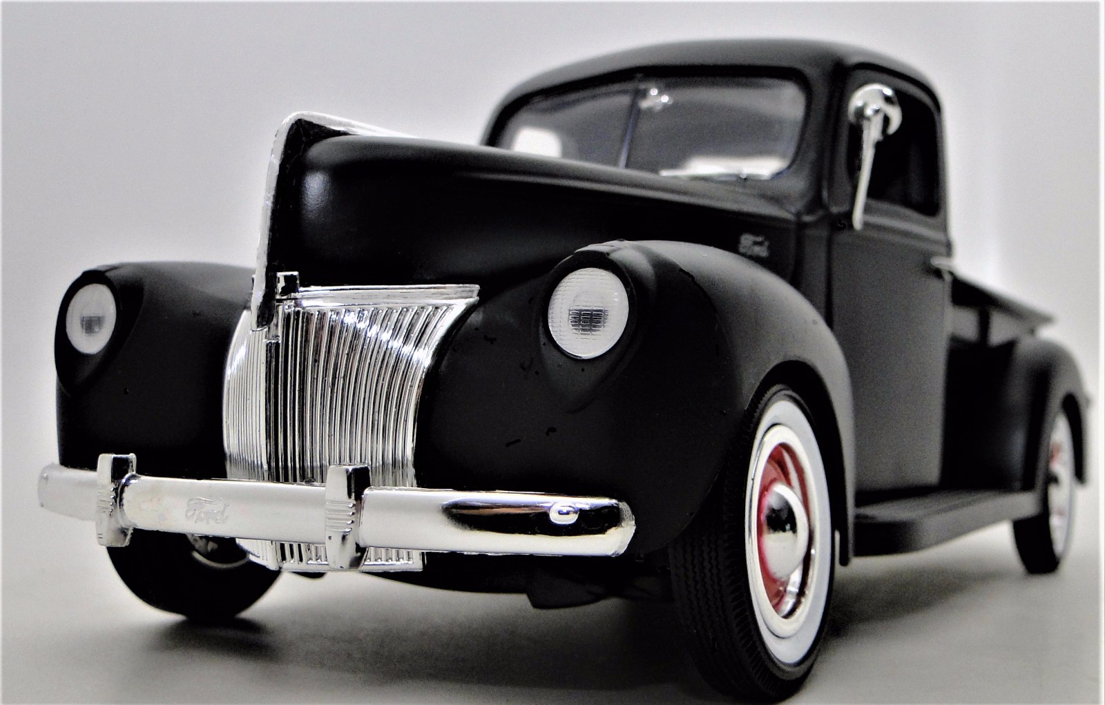 Ford Pickup Truck Classic Wagon Custom Built Metal Body Concept Model Car