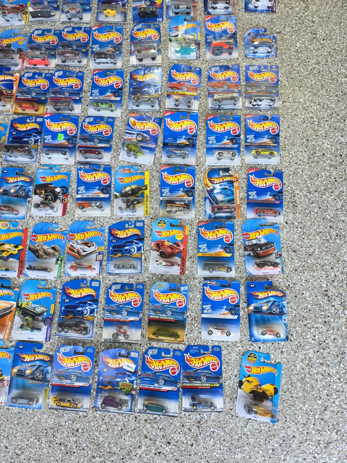 380 Hot Wheels Diecast Car Lot Mixed Collection 1990s 2000s 2010s 2020s Cars